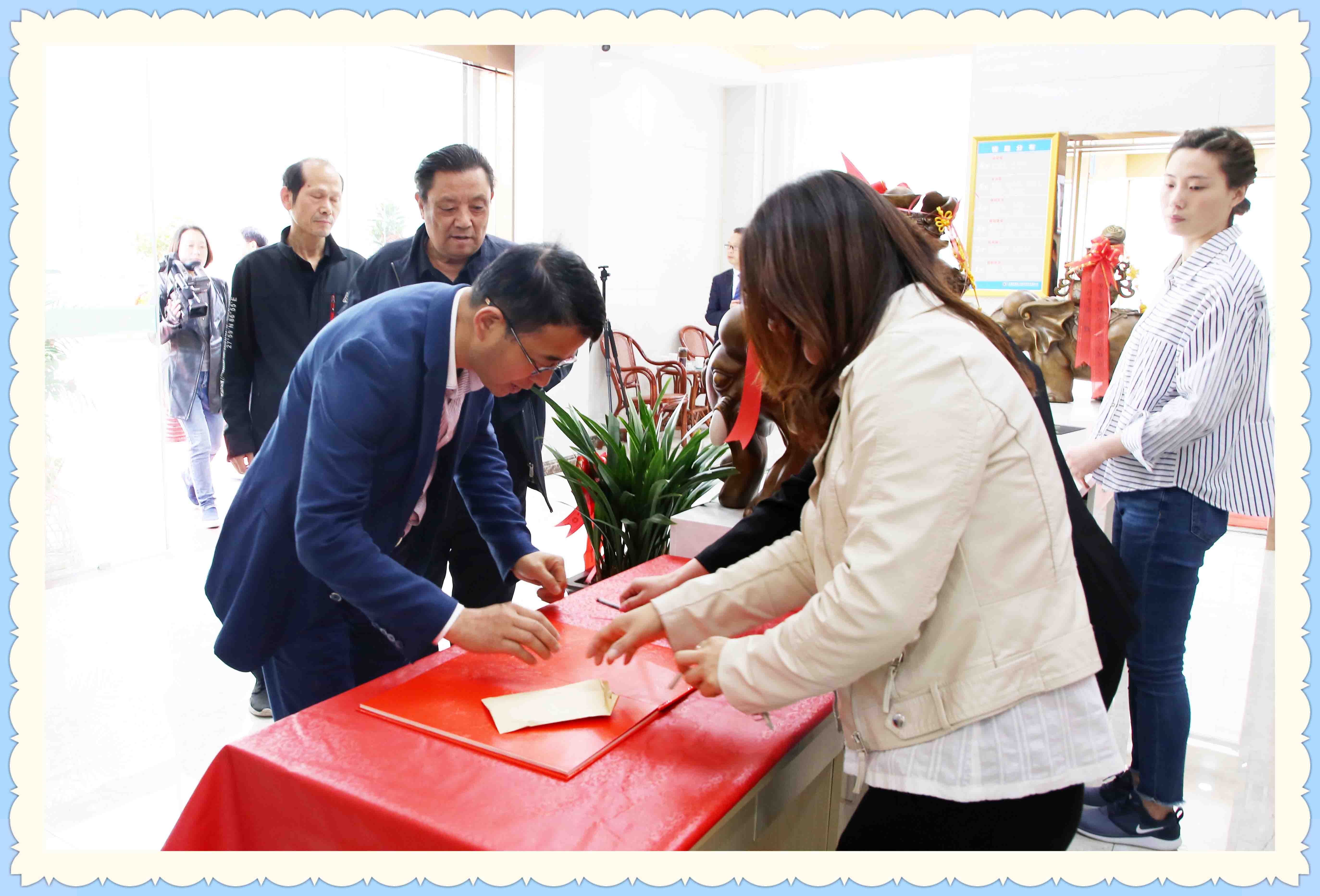 微信图片_20190430175842.jpg