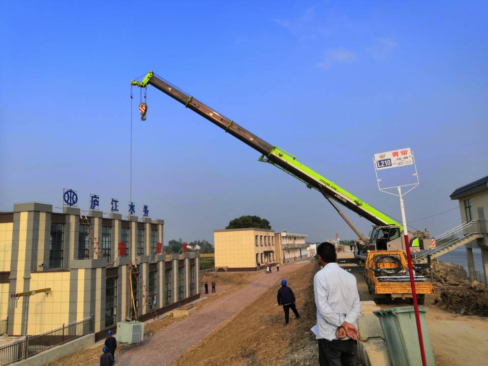 水务局青帘泵站抢险工程.jpg